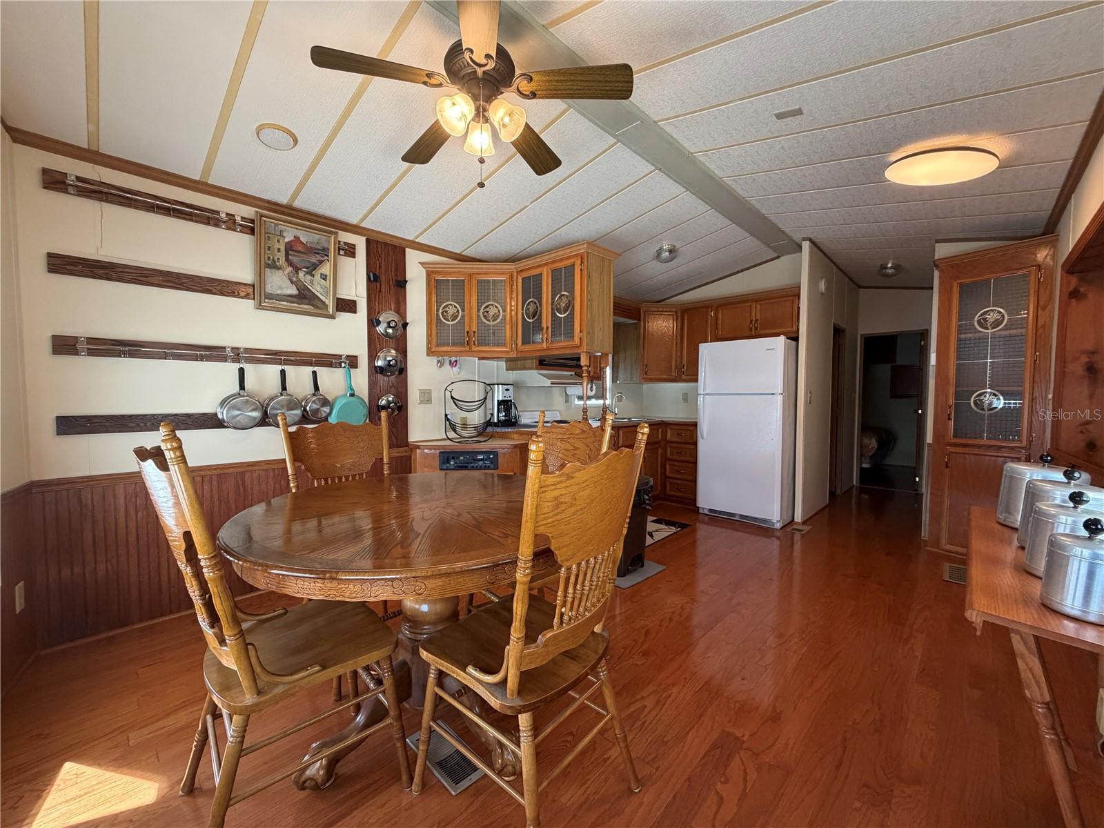 Manufactured Home at 538 CENTER CREST BLVD, DAVENPORT, photo 11 of 28