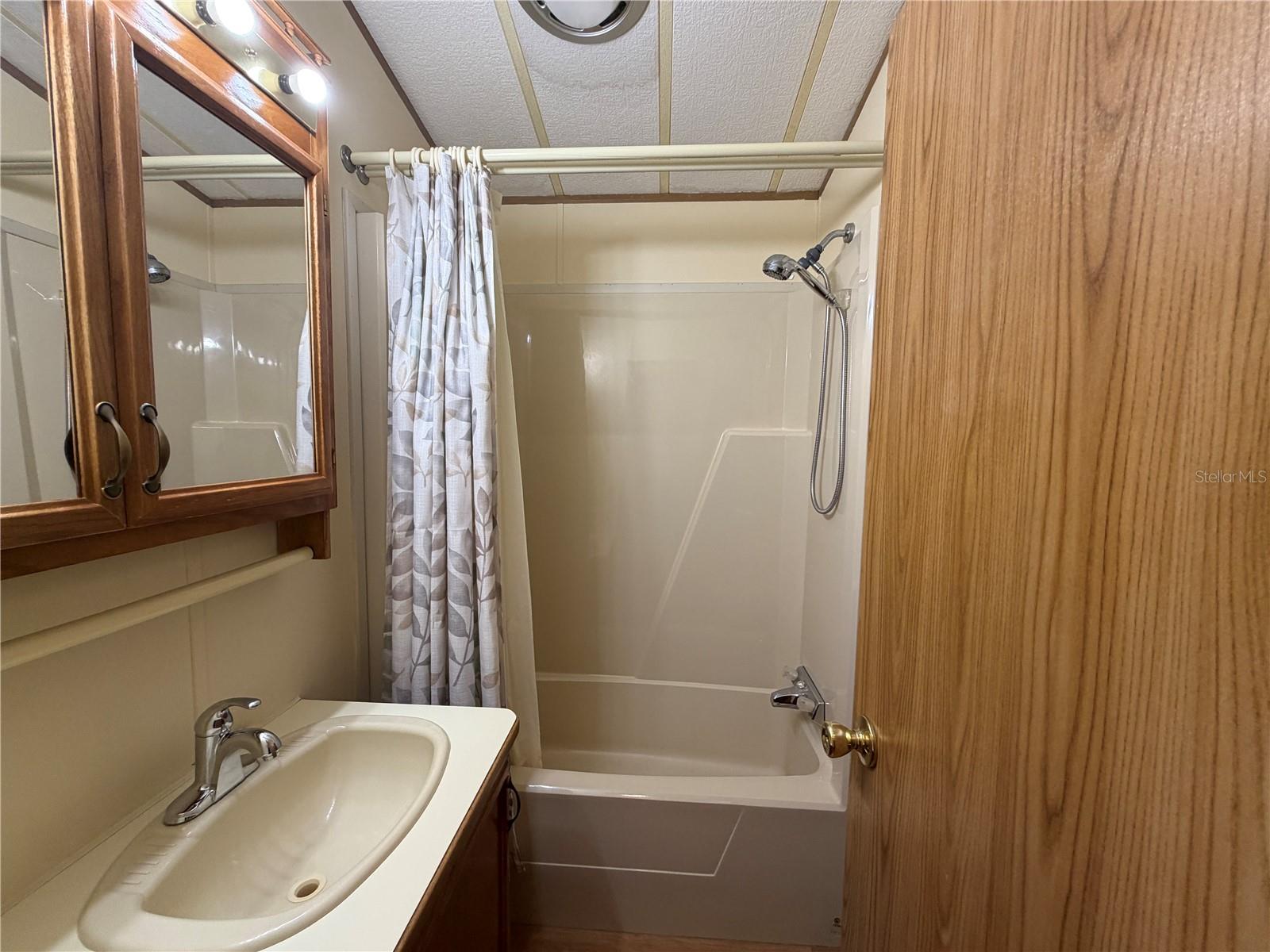 Manufactured Home at 538 CENTER CREST BLVD, DAVENPORT, photo 14 of 28