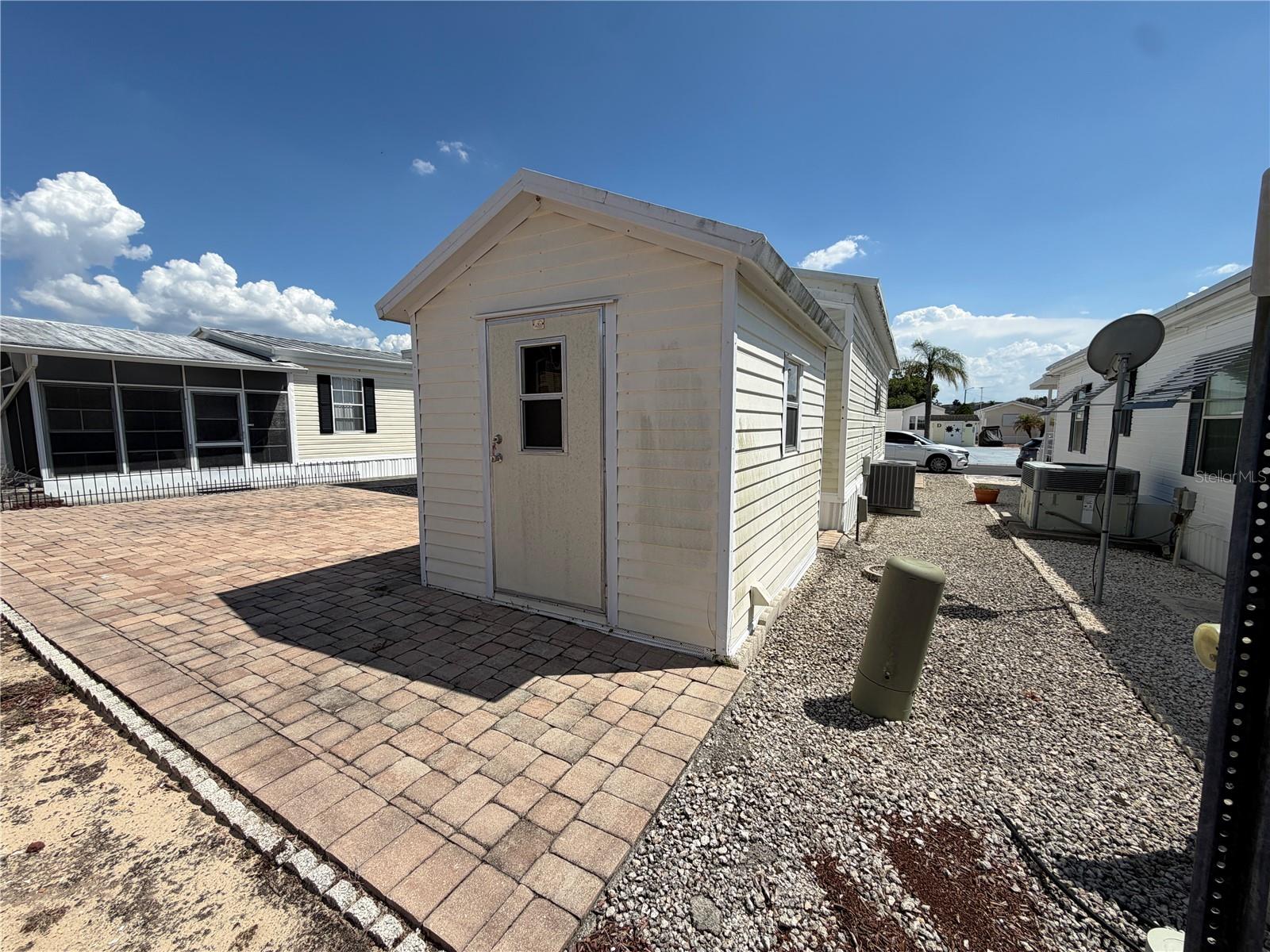 Manufactured Home at 538 CENTER CREST BLVD, DAVENPORT, photo 19 of 28