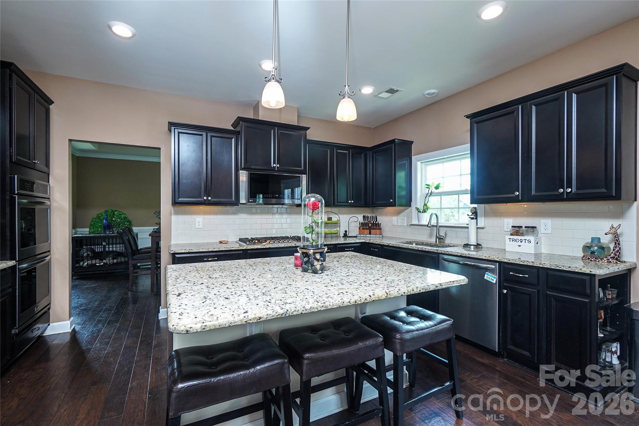 Granite Kitchen Island - 1238 Stonecrest Boulevard, Fort Mill