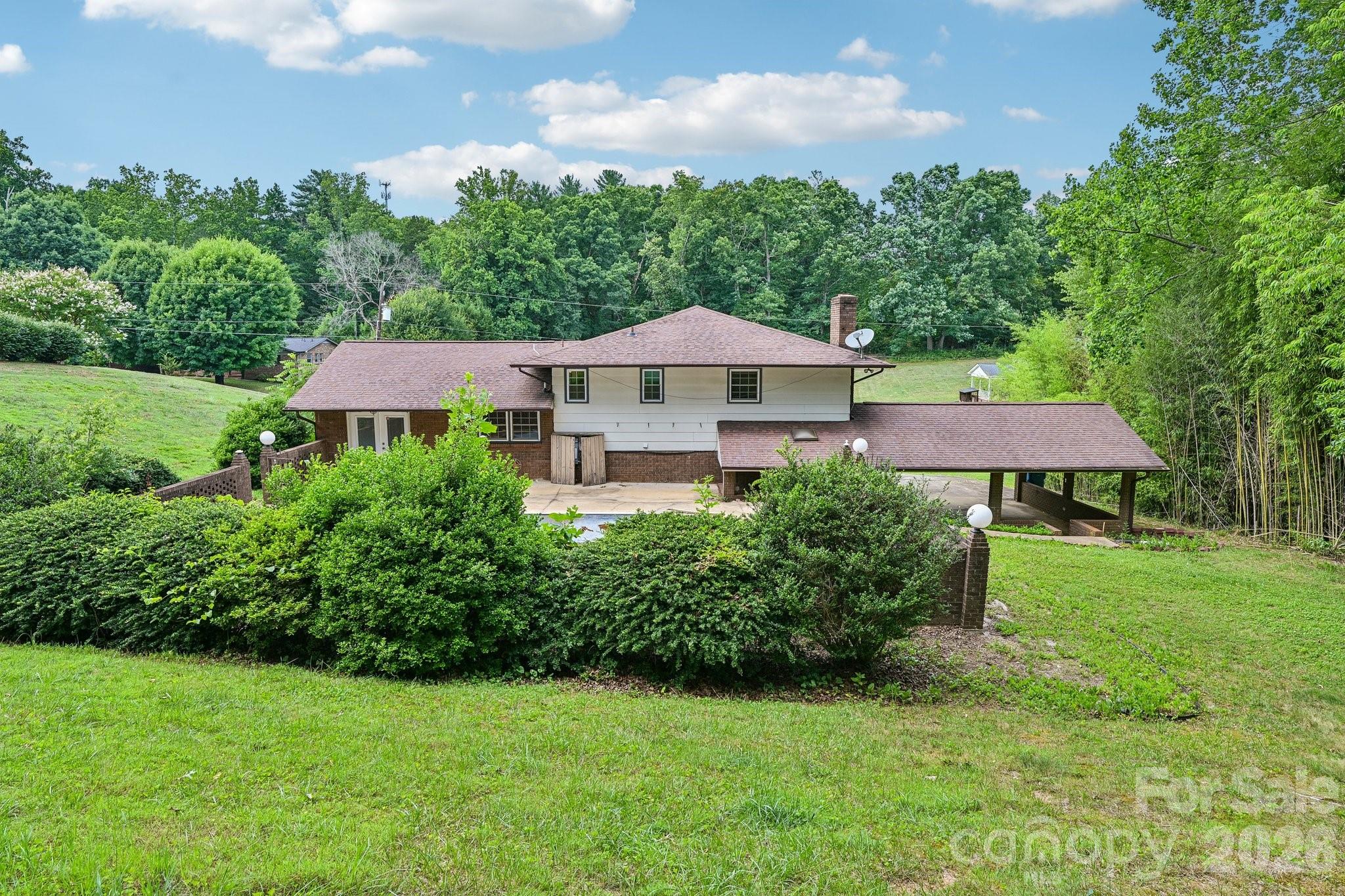 Single Family Residence at 8417 Rolling Hills Avenue, Hickory, photo 32 of 42