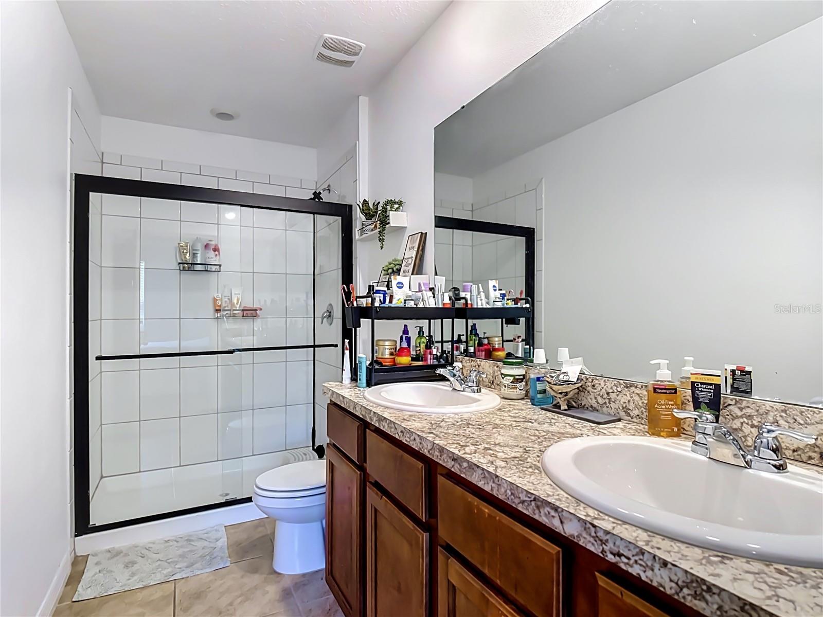 Townhouse at 1229 YELLOW FINCH DR, DAVENPORT, photo 12 of 21
