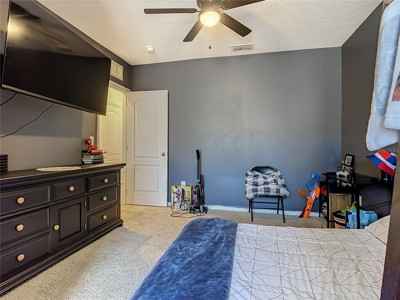 Townhouse at 1229 YELLOW FINCH DR, DAVENPORT, photo 14 of 21
