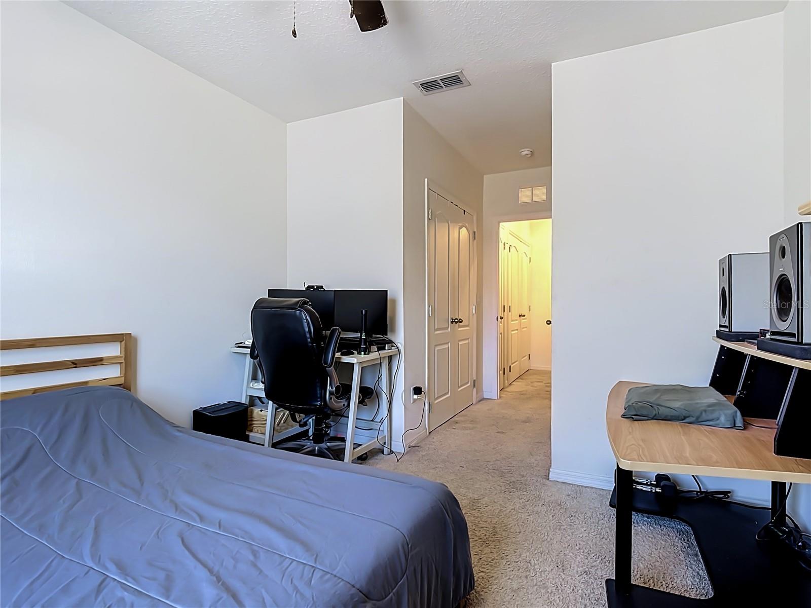 Townhouse at 1229 YELLOW FINCH DR, DAVENPORT, photo 17 of 21