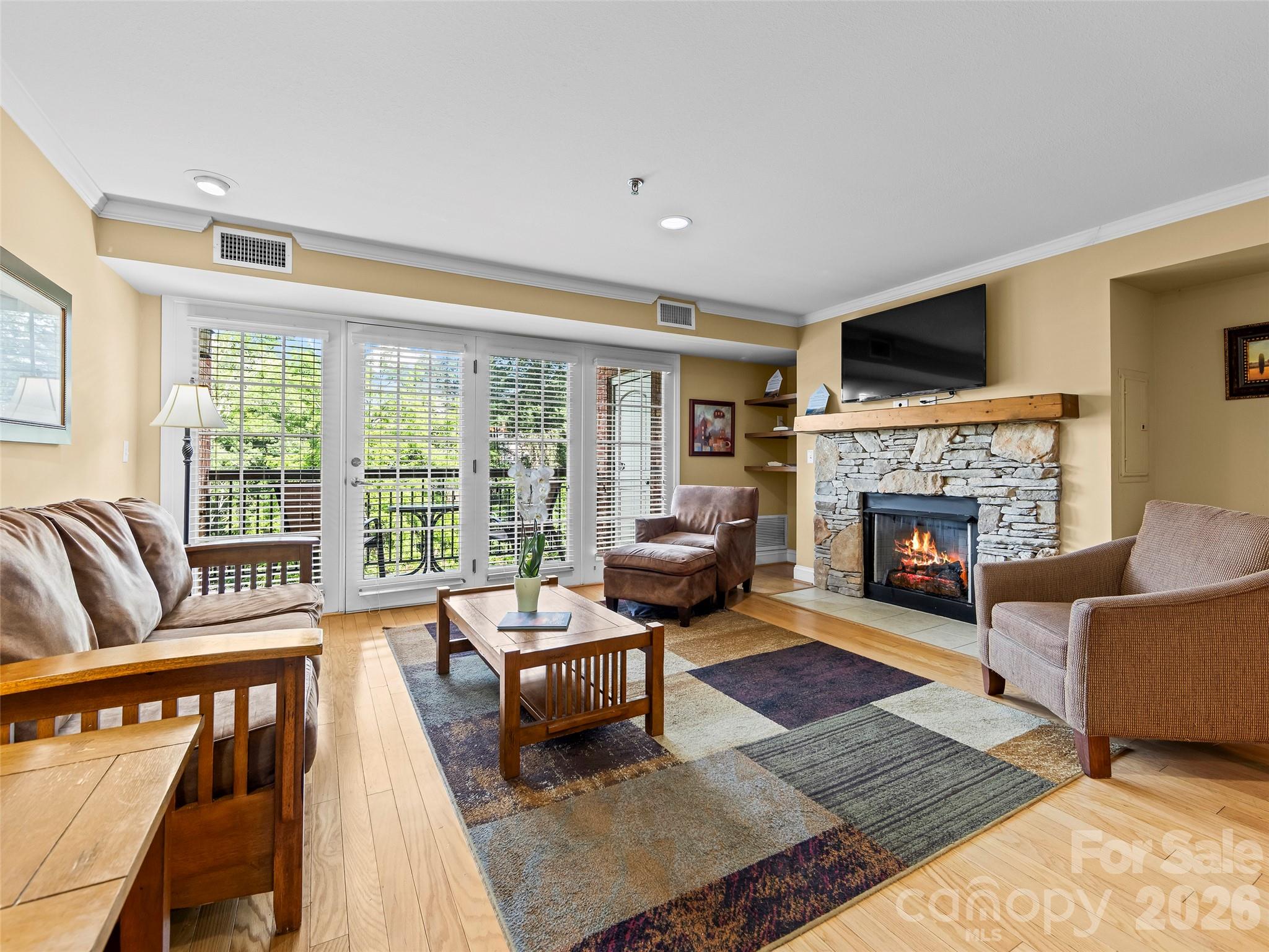 Condominium at 310 Bowling Park Road, Asheville, photo 4 of 32