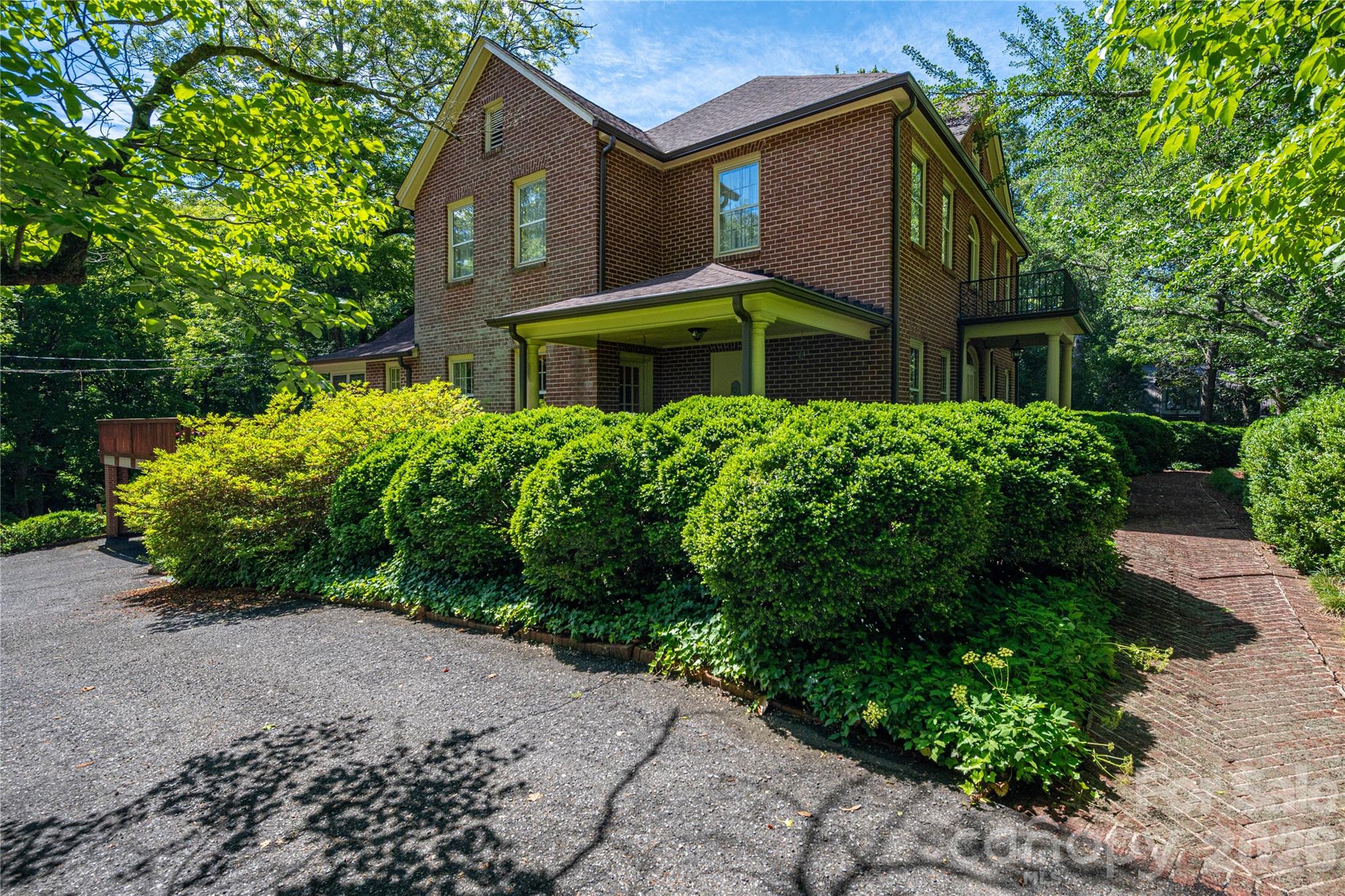 Left side covered porch - 805 S Aspen Street, Lincolnton