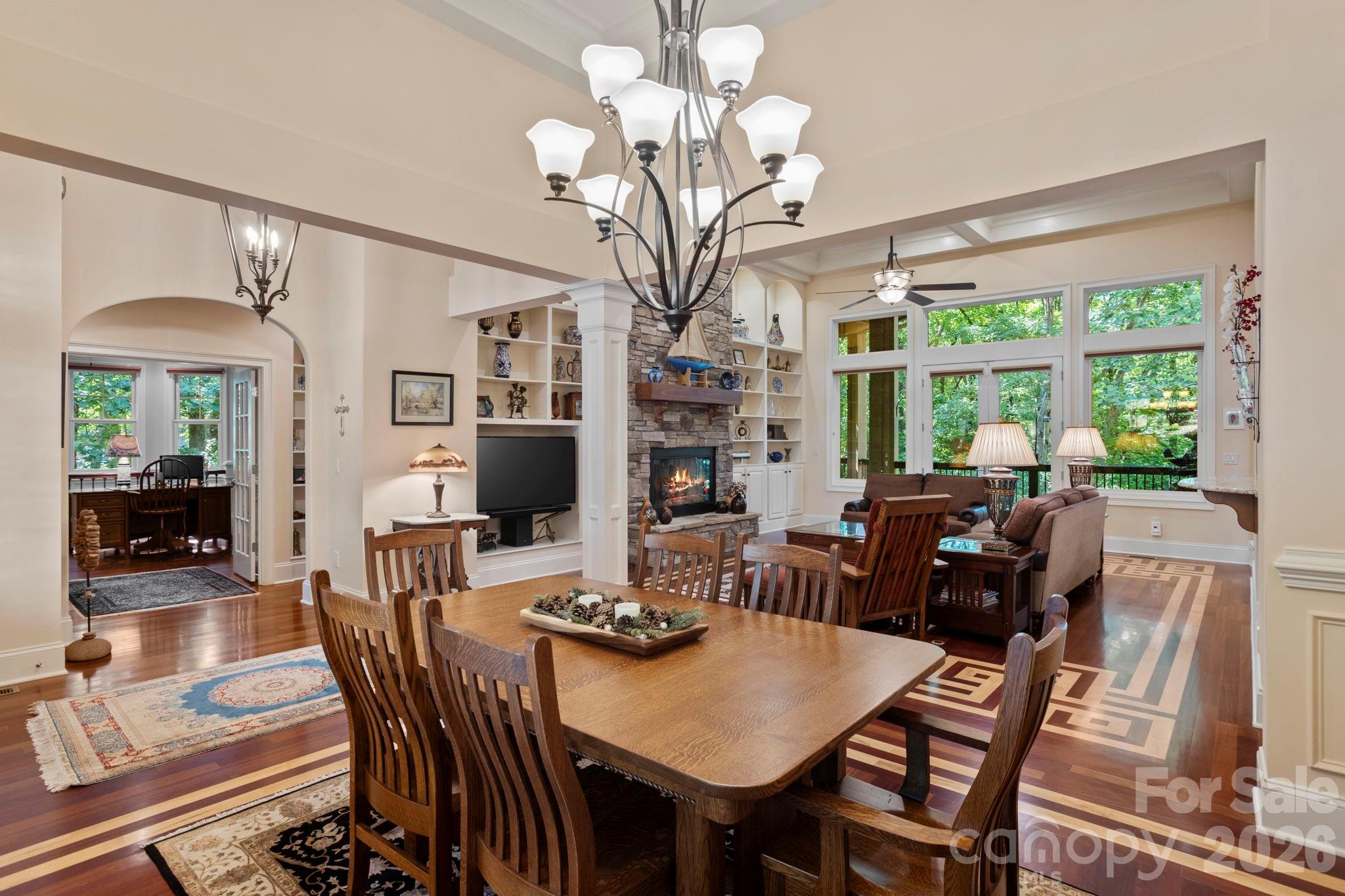Single Family Residence at 132 Pinnacle Peak Lane, Flat Rock, photo 14 of 48