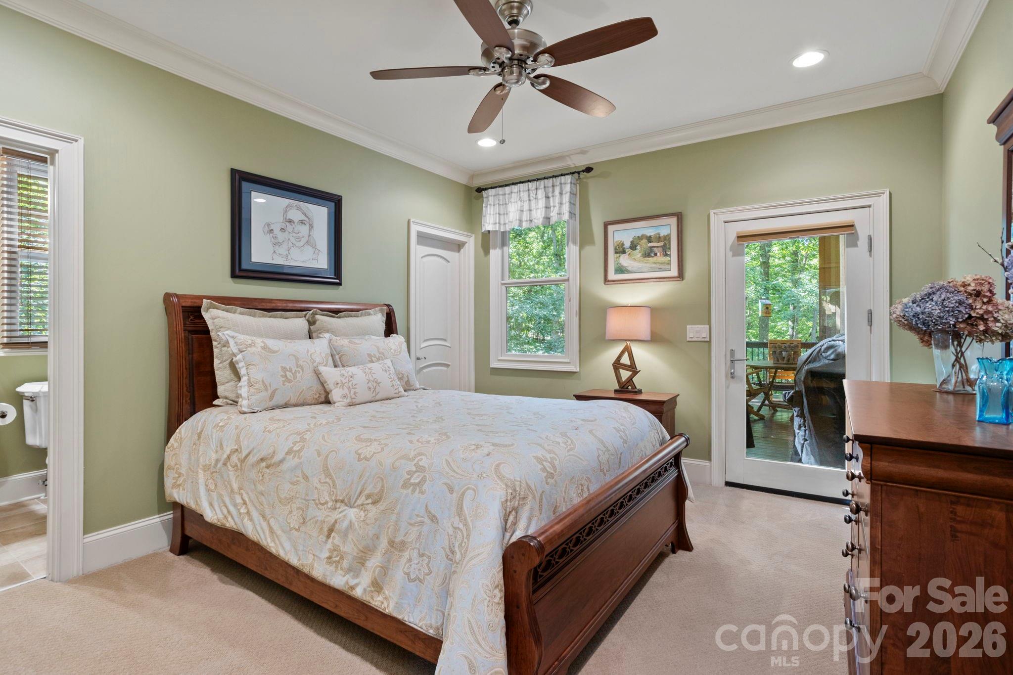 Single Family Residence at 132 Pinnacle Peak Lane, Flat Rock, photo 23 of 48