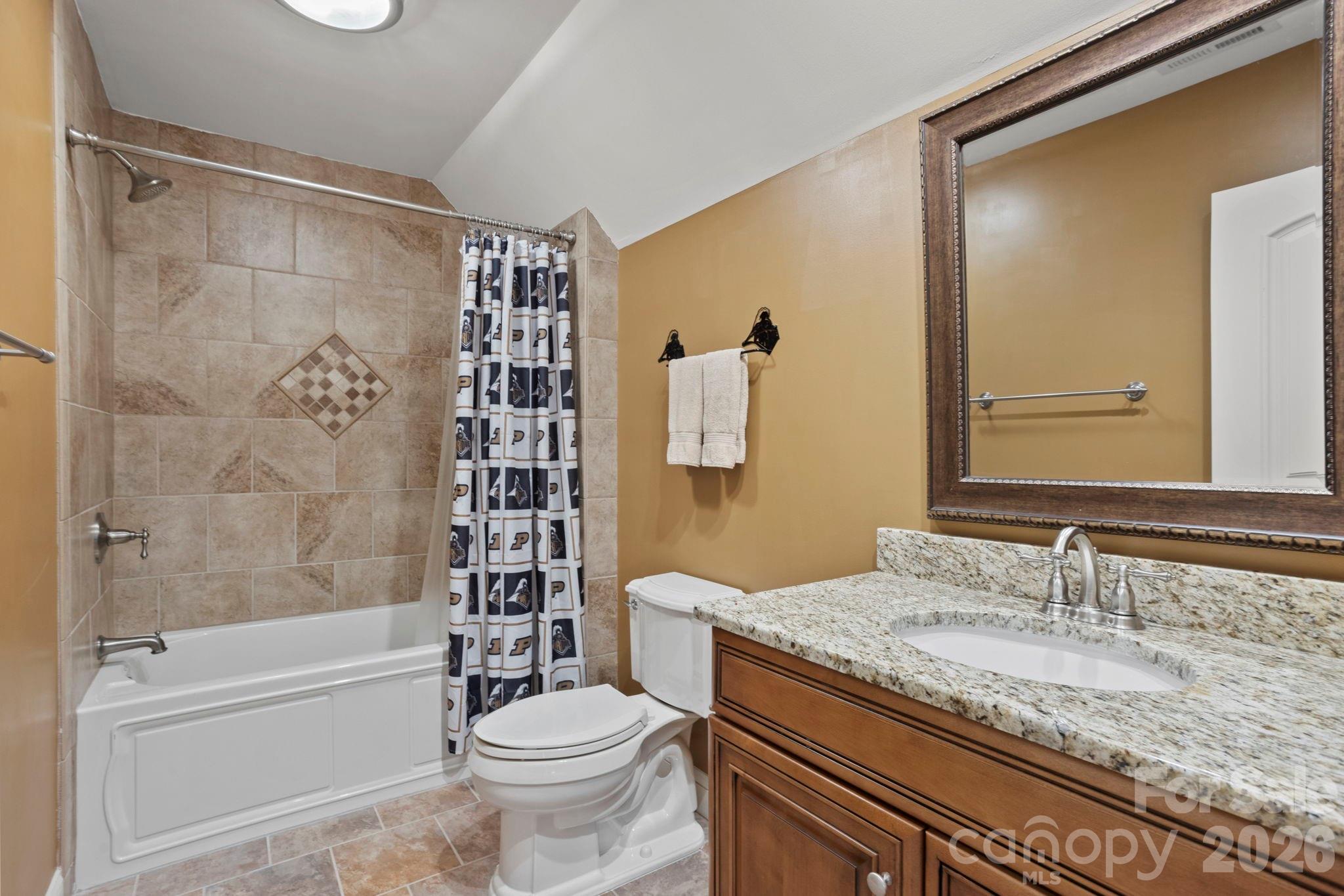 Single Family Residence at 132 Pinnacle Peak Lane, Flat Rock, photo 32 of 48