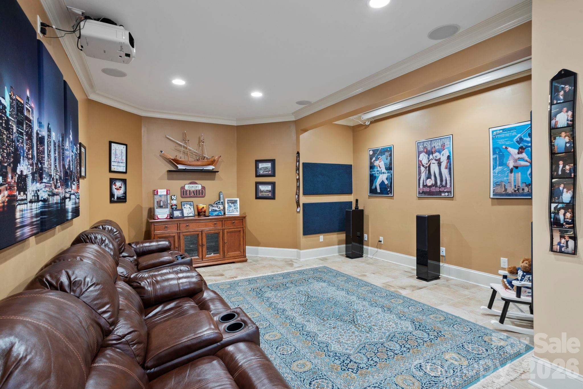 Single Family Residence at 132 Pinnacle Peak Lane, Flat Rock, photo 34 of 48