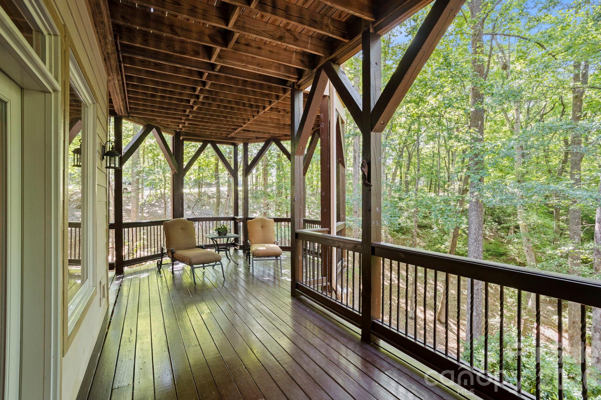 Single Family Residence at 132 Pinnacle Peak Lane, Flat Rock, photo 46 of 48