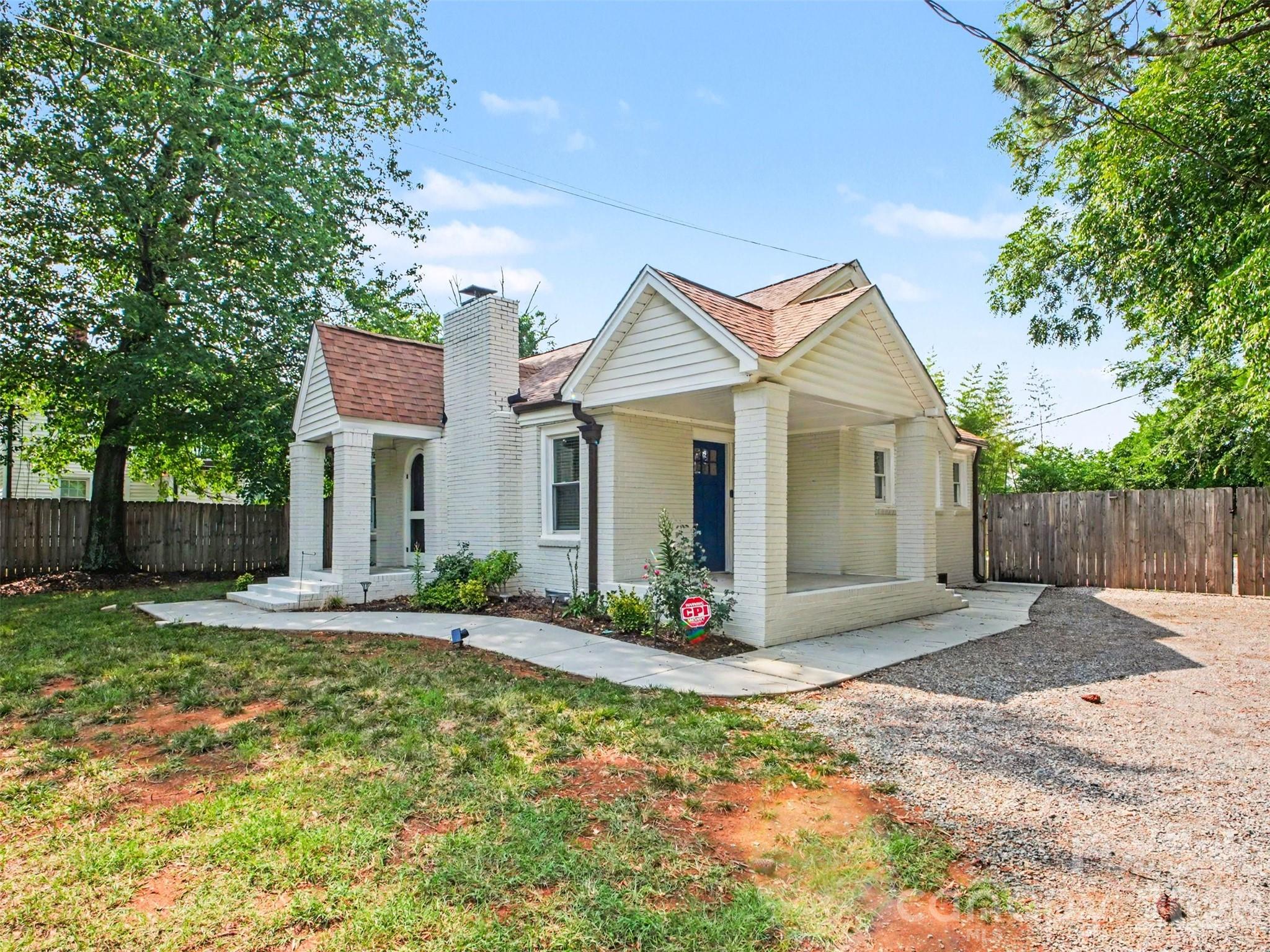 Single Family Residence at 12 Mills Avenue NW, Concord, photo 4 of 33