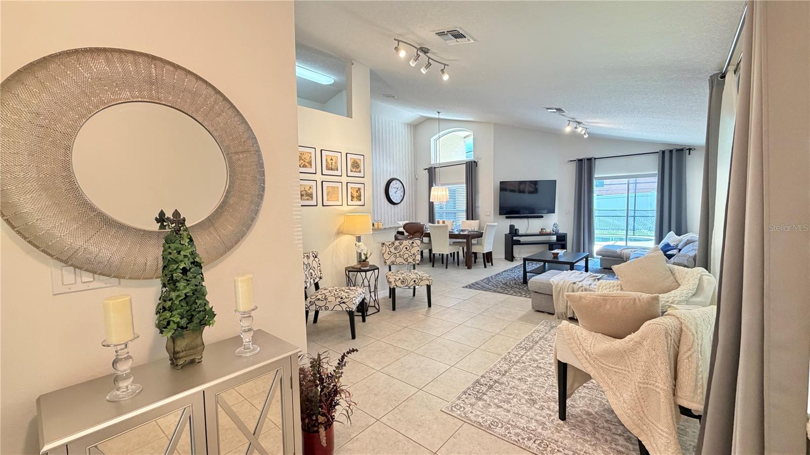 Single Family Residence at 2513 DHARMA CIR, KISSIMMEE, photo 3 of 31