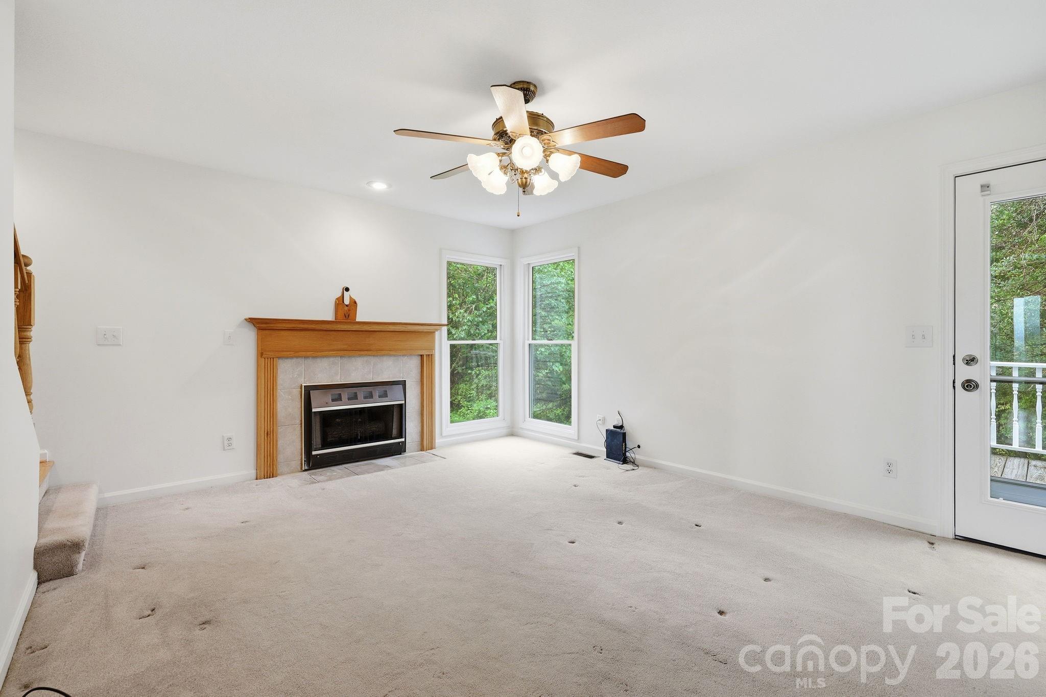 Family Room - 1091 WINDSWEPT RIDGE Road, Marshall