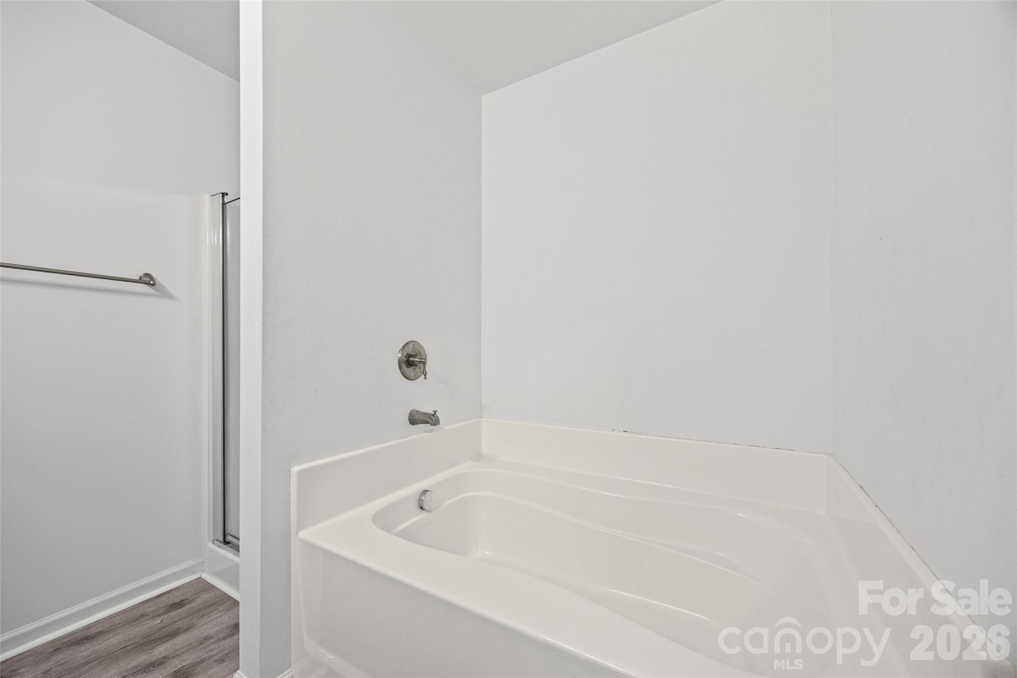 Single Family Residence at 512 Gentle Breeze Lane, Rock Hill, photo 27 of 35