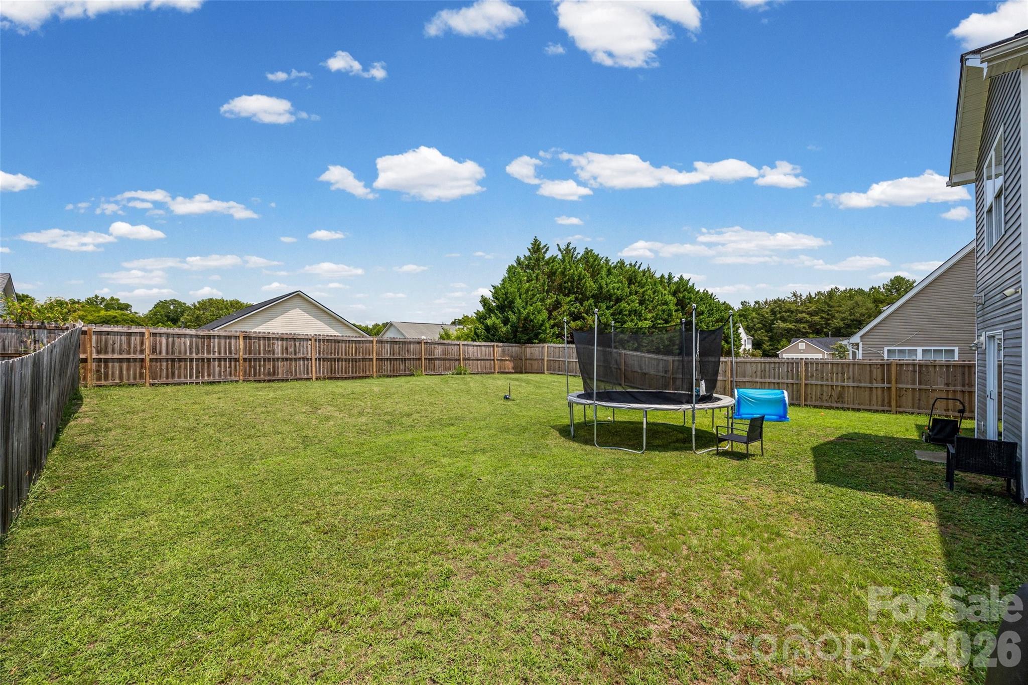 Single Family Residence at 512 Gentle Breeze Lane, Rock Hill, photo 34 of 35