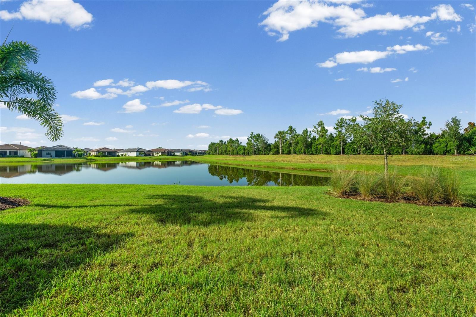 Single Family Residence at 17726 NORTHWOOD PL, BRADENTON, photo 36 of 59