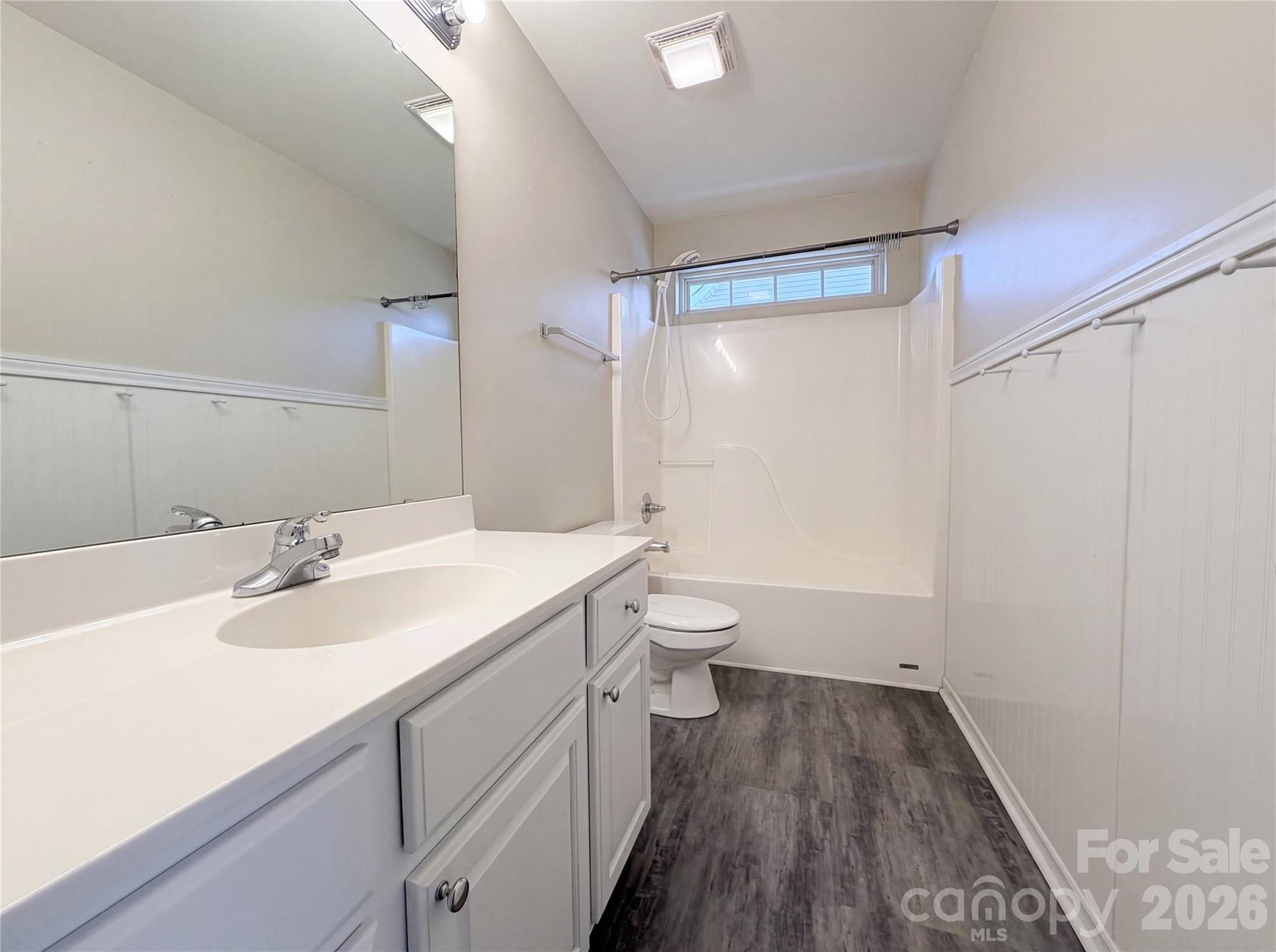 Single Family Residence at 20224 Northport Drive, Cornelius, photo 15 of 17