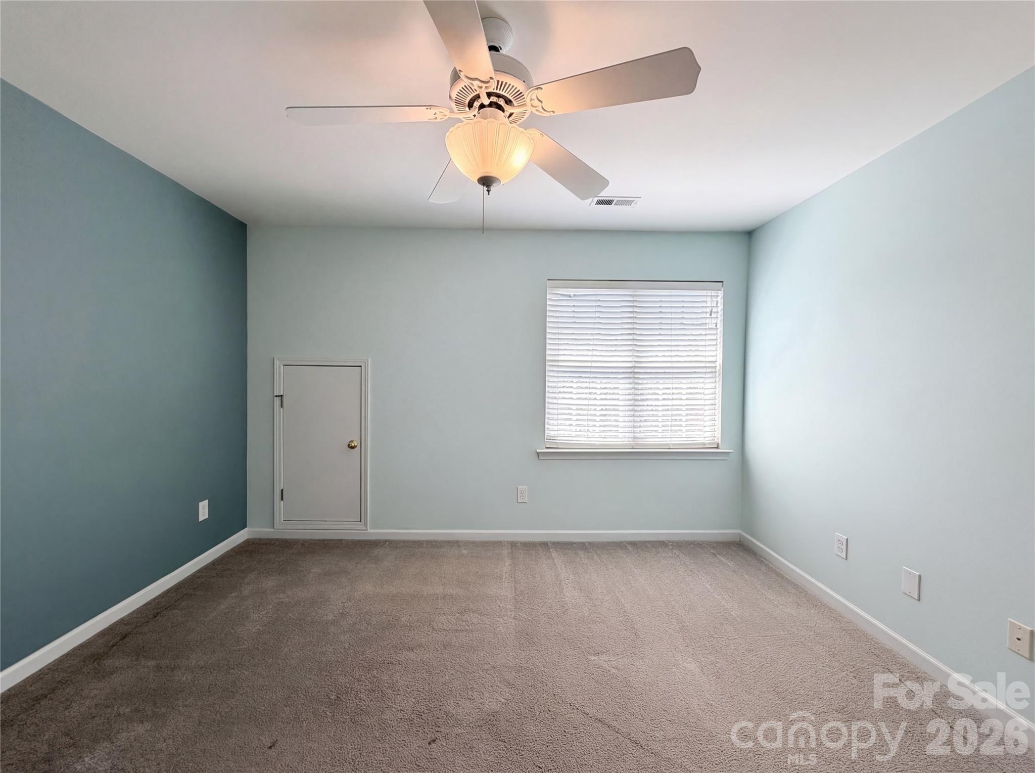 Single Family Residence at 20224 Northport Drive, Cornelius, photo 16 of 17