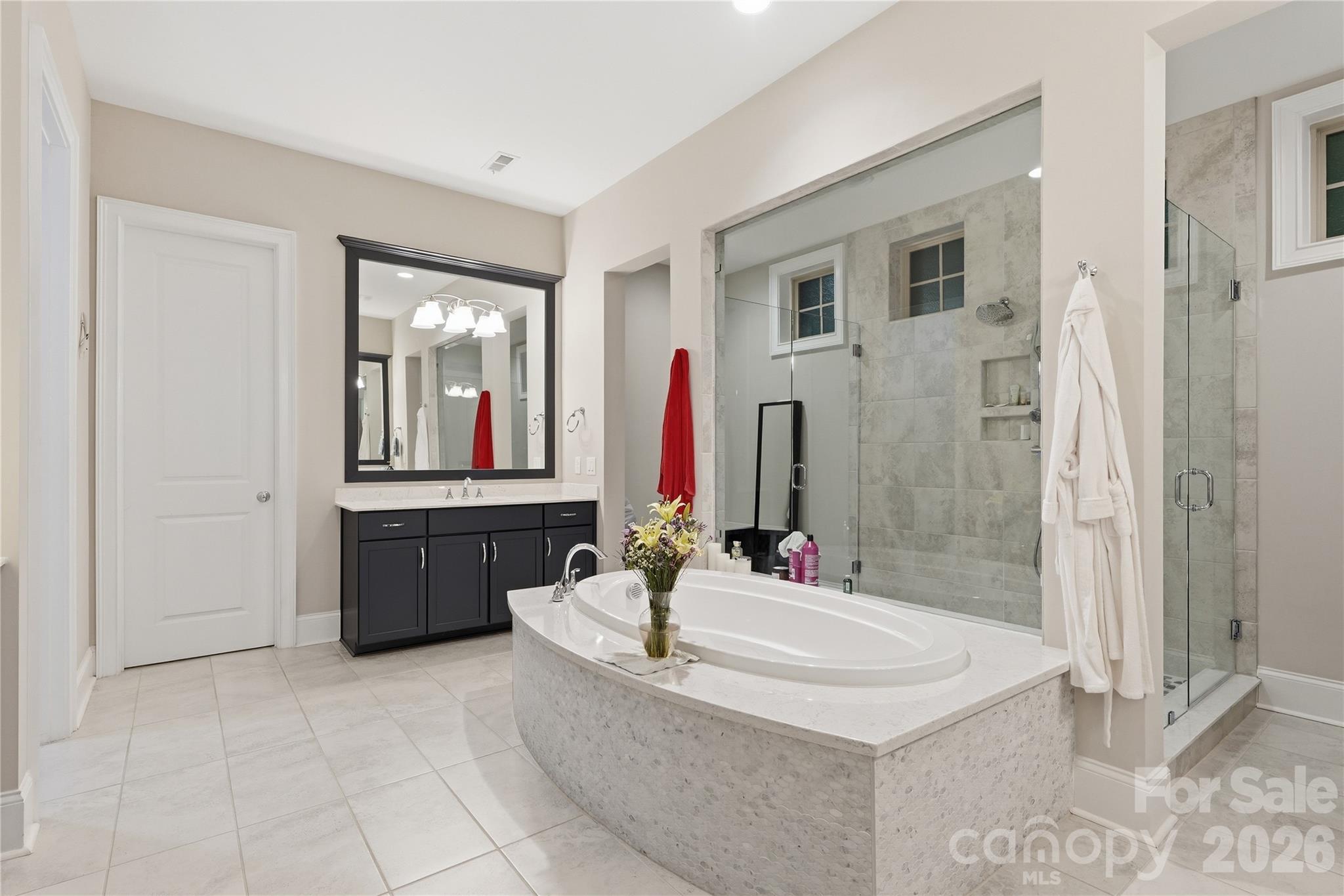 Single Family Residence at 1016 Ladera Drive, Waxhaw, photo 31 of 48