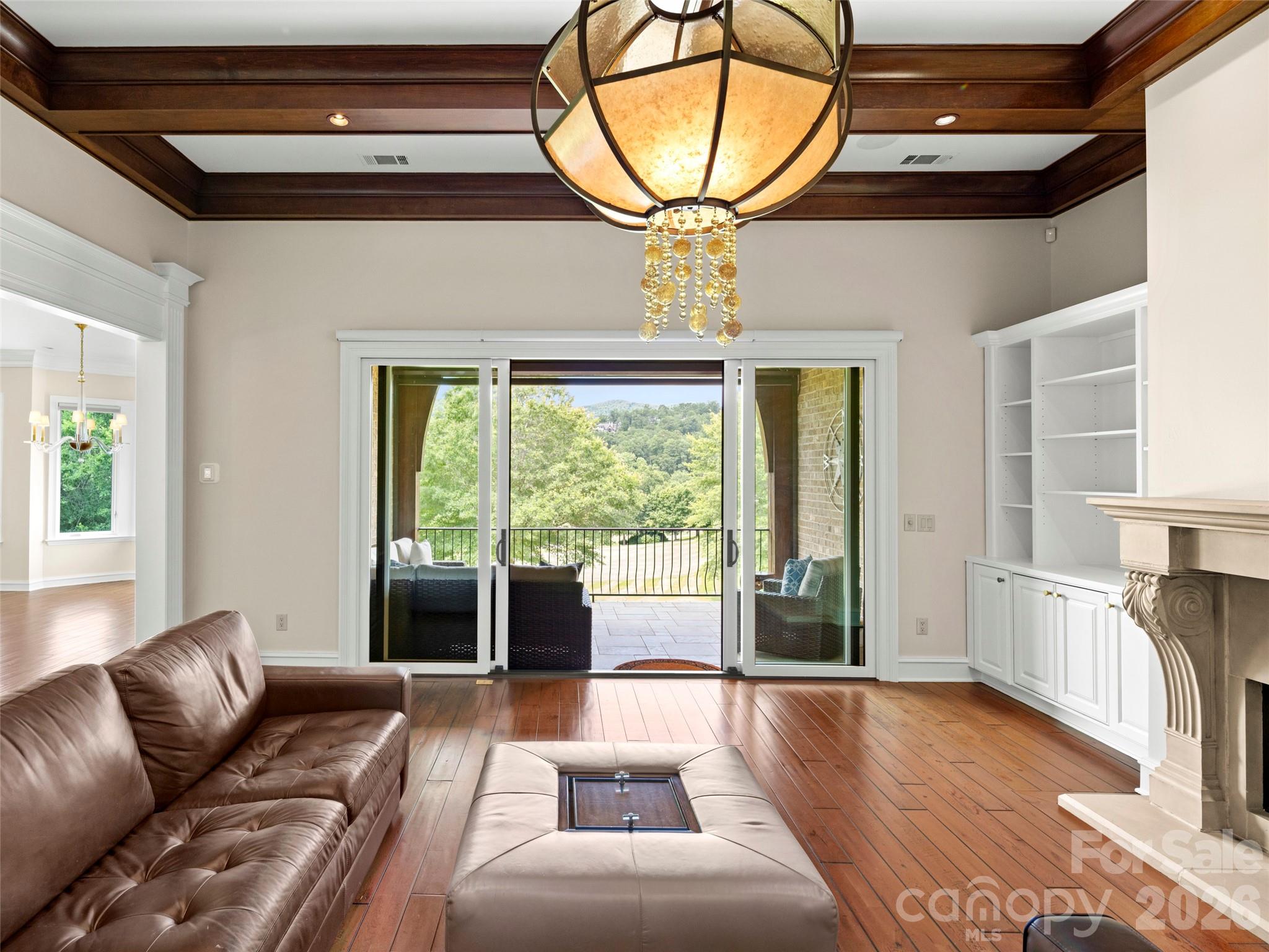 Townhouse at 14 Golfside Court, Arden, photo 9 of 45