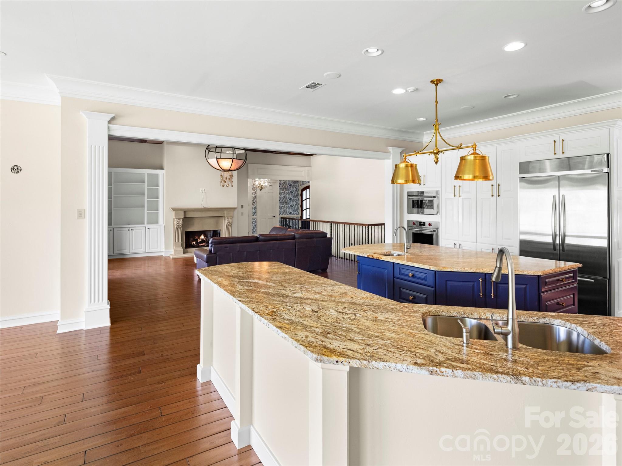 Townhouse at 14 Golfside Court, Arden, photo 16 of 45