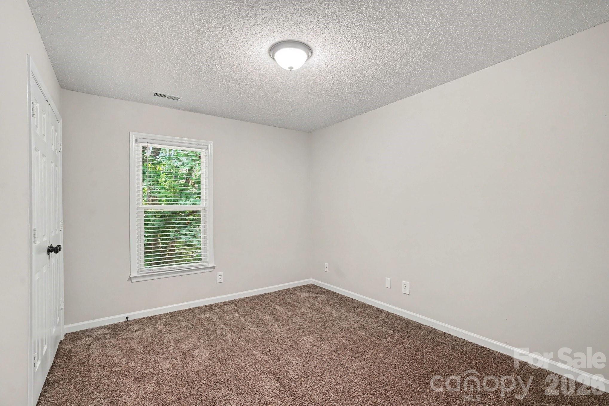 Single Family Residence at 9604 Newby Lane, Matthews, photo 11 of 22