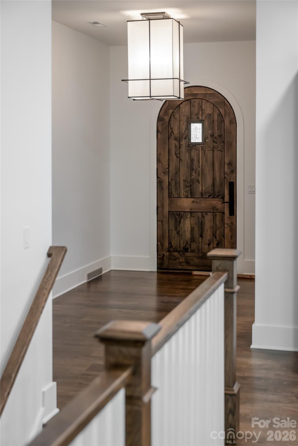 Foyer detail - 58 Blackgum Court, Hendersonville
