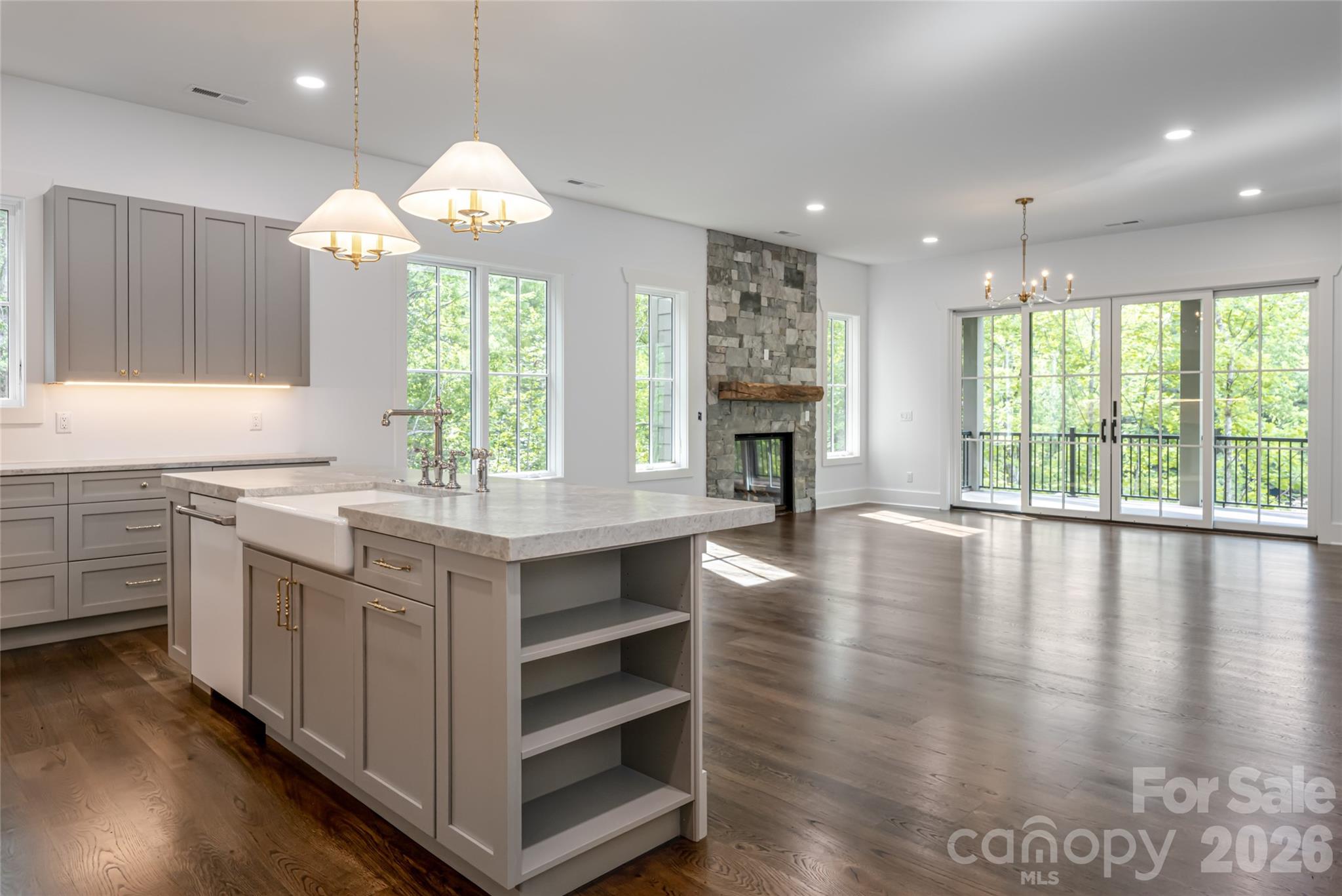 Open floor plan - 58 Blackgum Court, Hendersonville