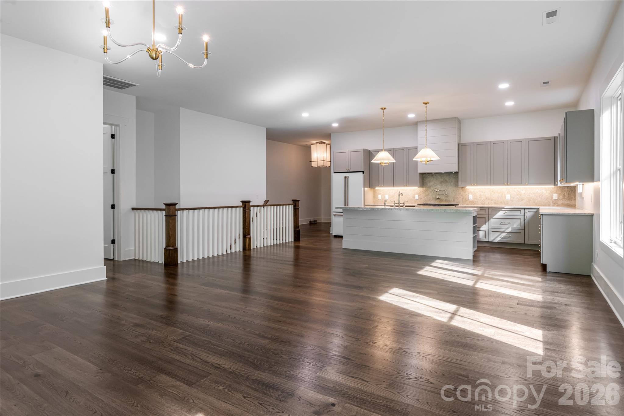 Open floor plan - 58 Blackgum Court, Hendersonville