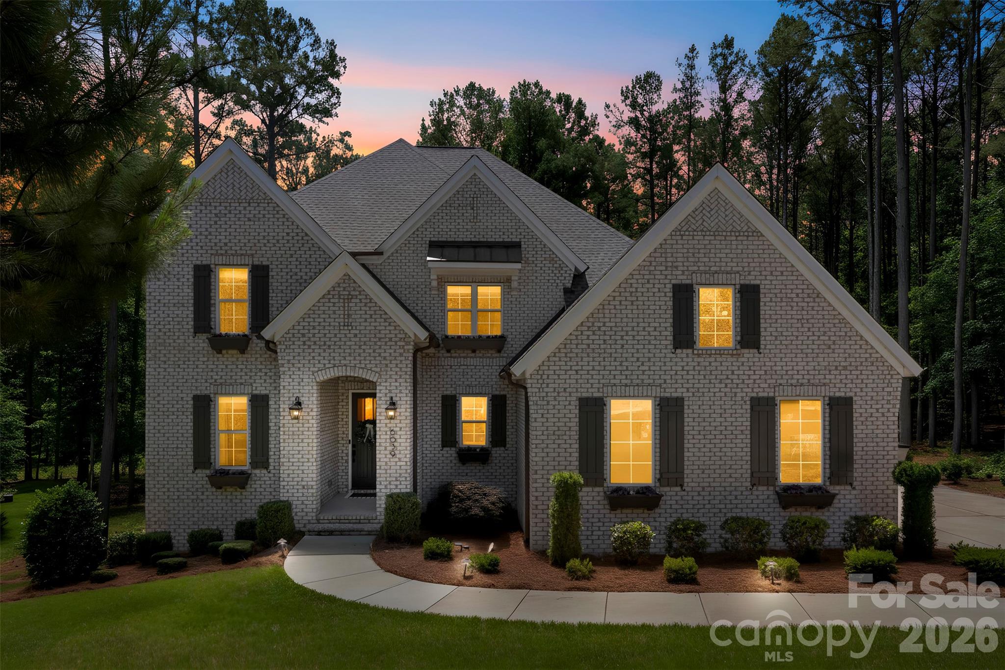 Single Family Residence at 6039 Chimney Bluff Road, Lancaster, photo 11 of 46