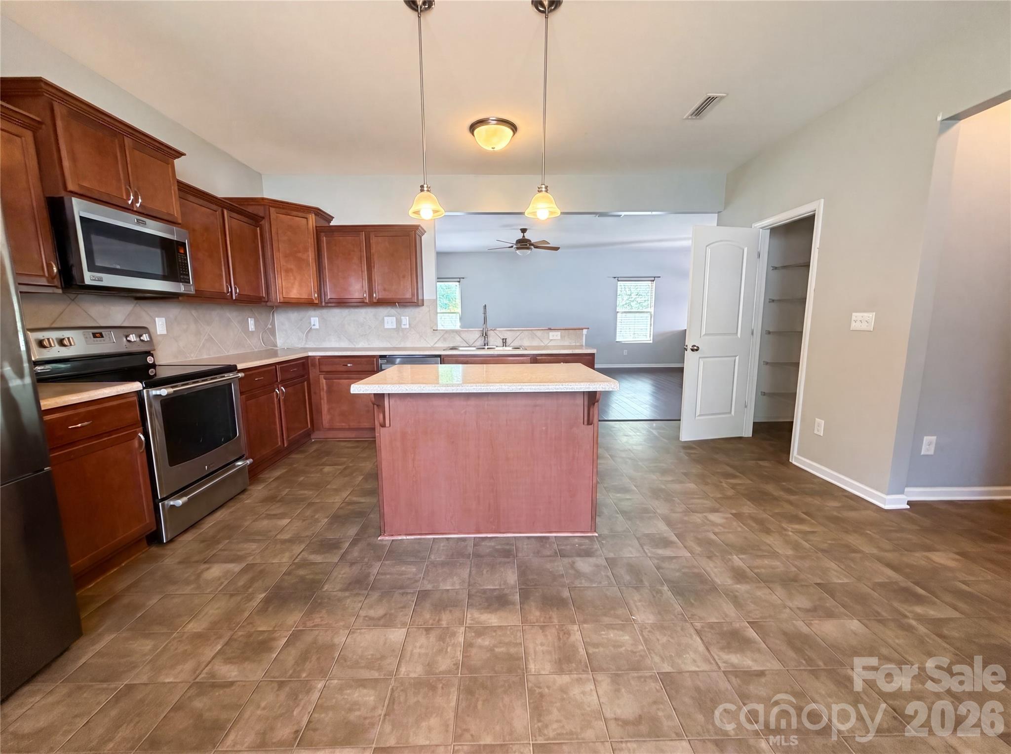 Single Family Residence at 1288 Century Drive, Clover, photo 6 of 18