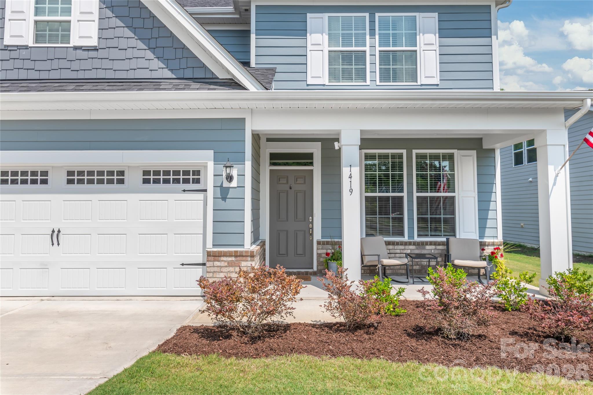 Single Family Residence at 1419 Black Walnut Street, Monroe, photo 2 of 25
