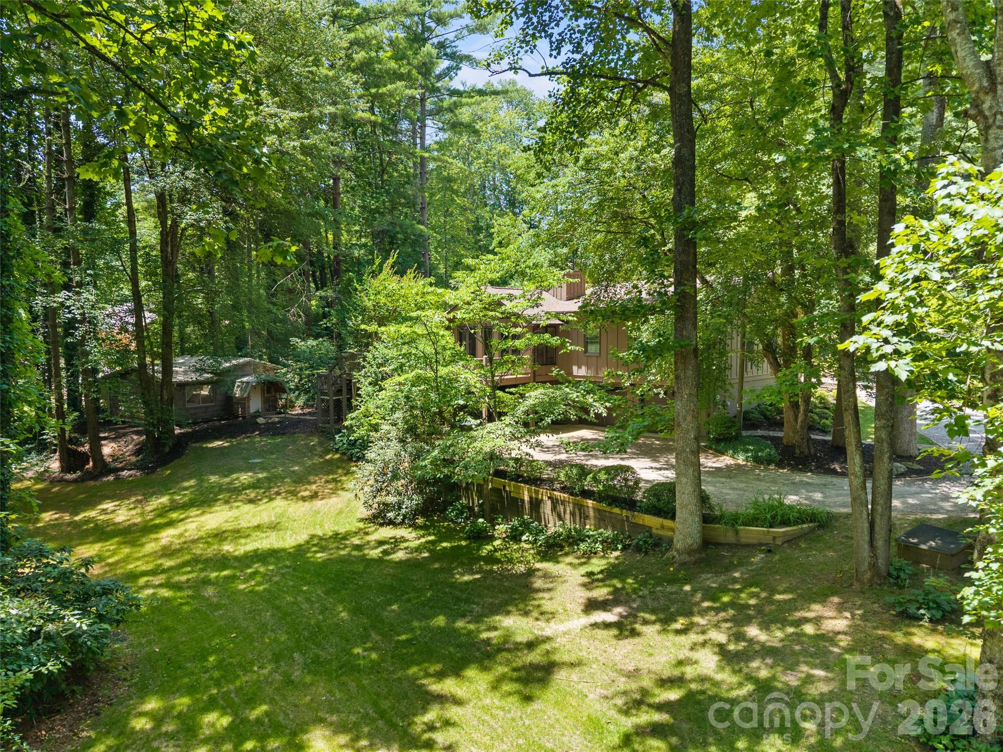 Natural Landscaping - 3 Westbridge Drive, Hendersonville