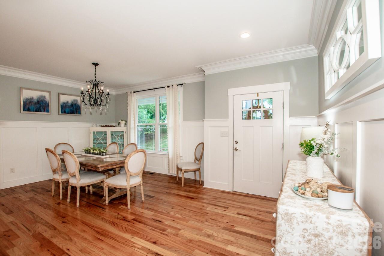 Open concept great room, dining, and kitchen - 155 Wood Acre Drive, Mooresville