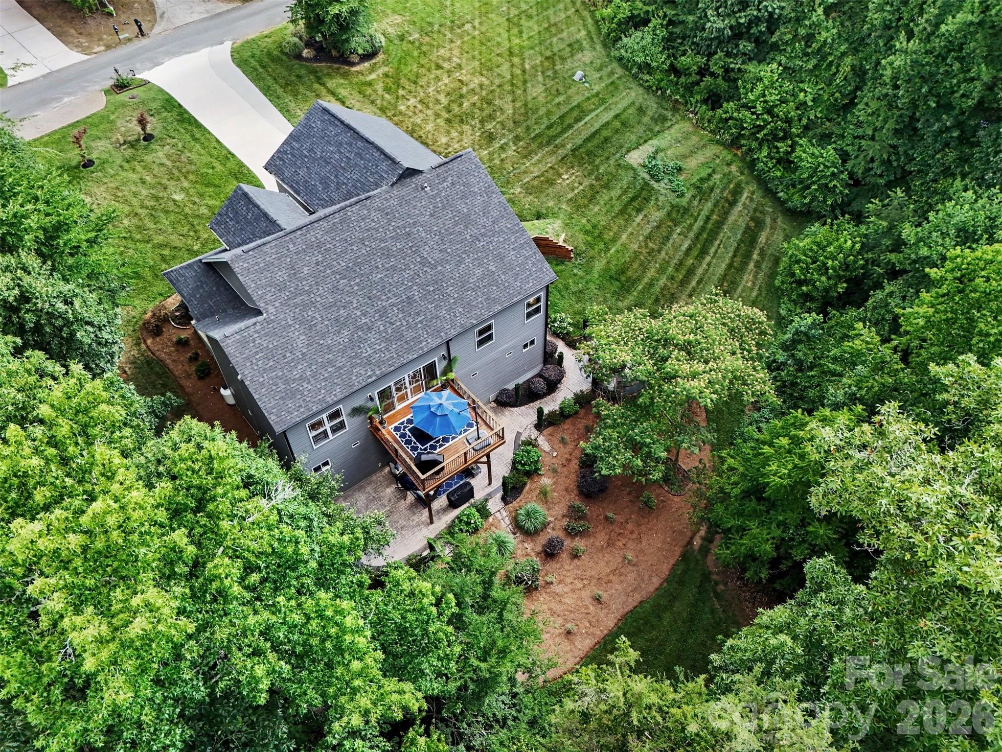 So much entertaining space! - 155 Wood Acre Drive, Mooresville