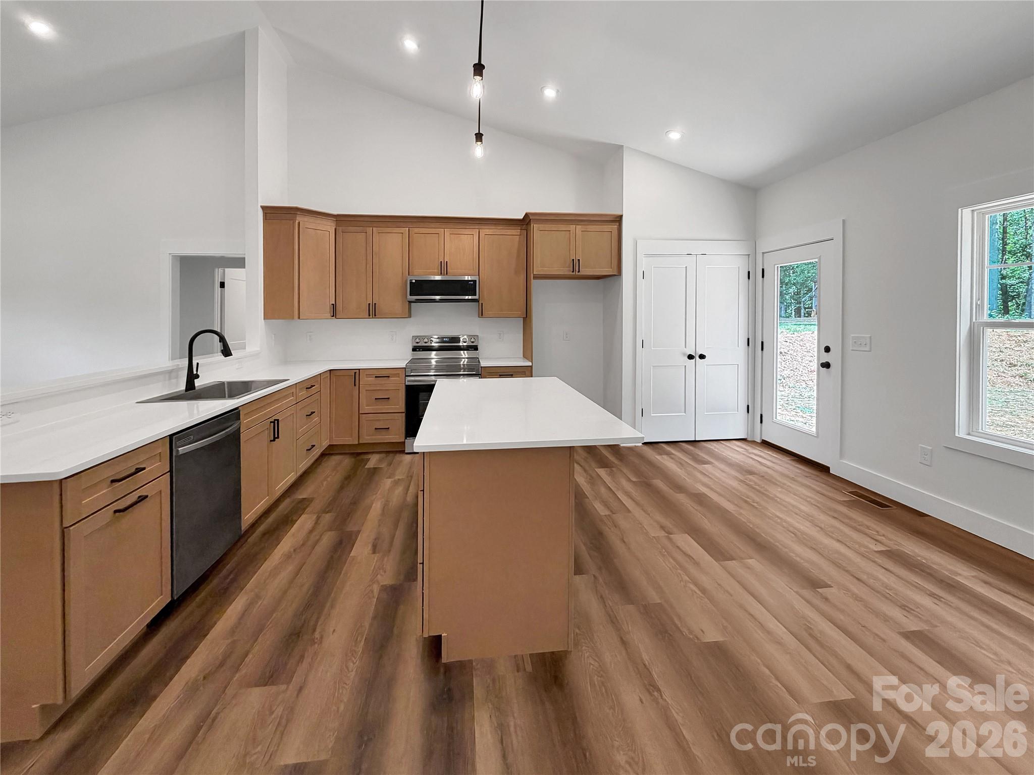 Single Family Residence at 321 Whispering Pines Circle, Forest City, photo 14 of 36