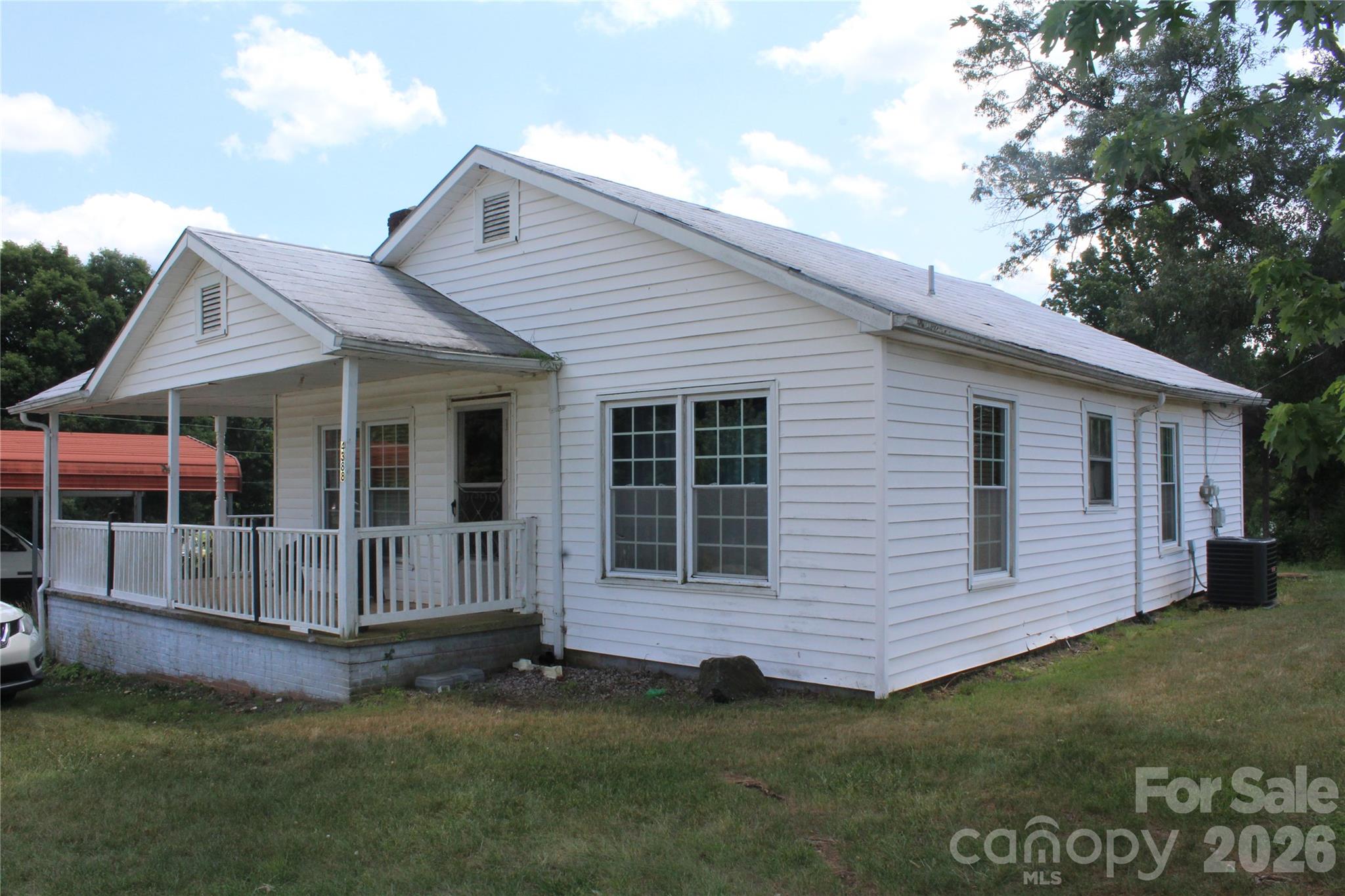 Single Family Residence at 4388 Ruritan Drive, Morganton, photo 2 of 20