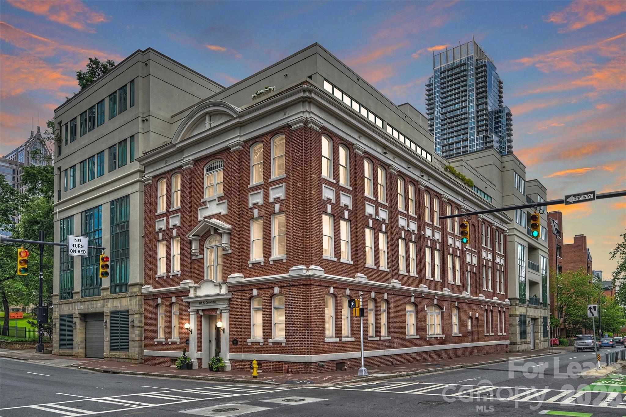Condominium at 229 N Church Street, Charlotte, photo 2 of 44
