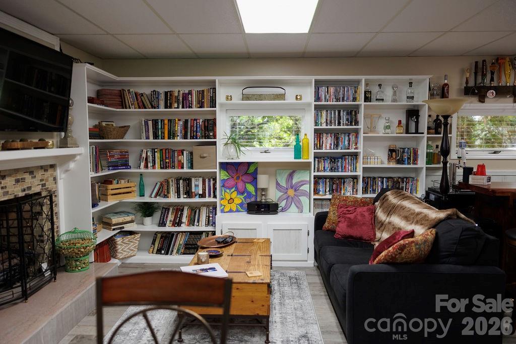 Recreational room with built in shelves - 119 Country Meadow Lane, Kings Mountain