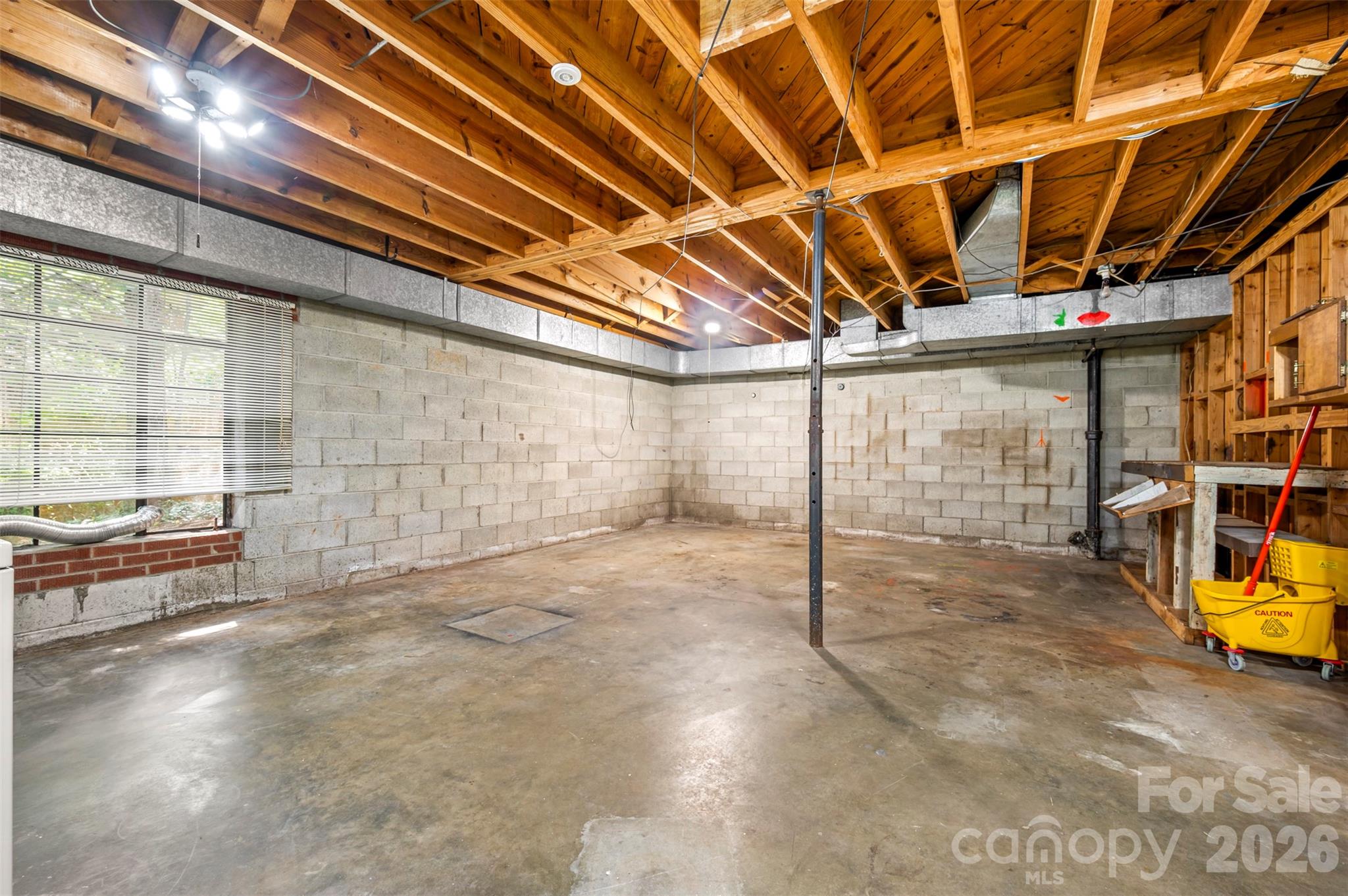 Storage - 303 Elizabeth Avenue, Forest City
