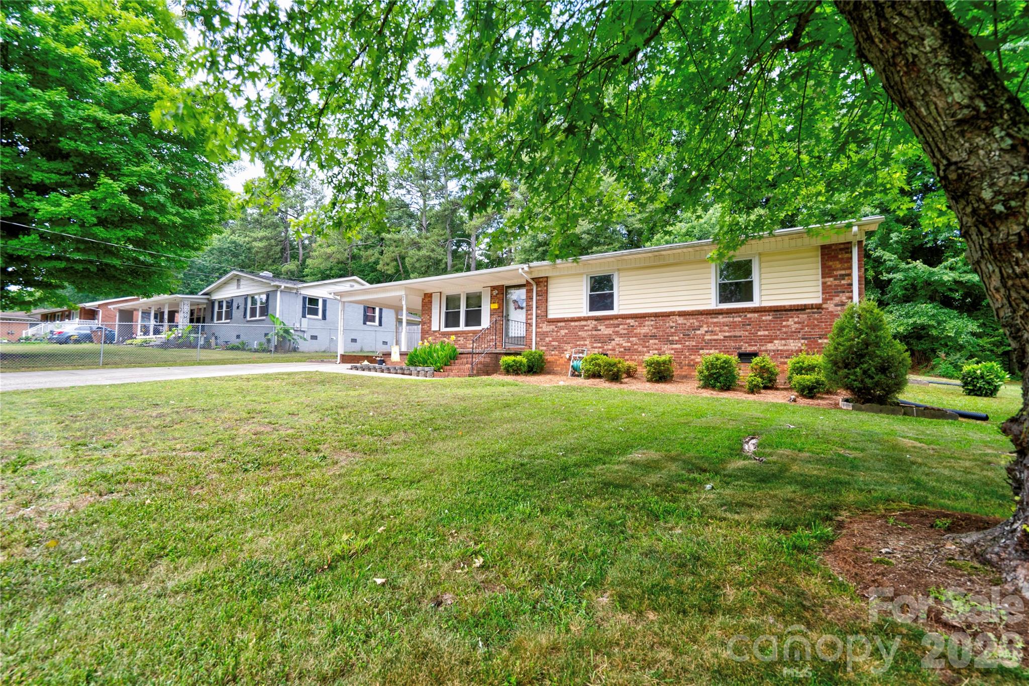 Single Family Residence at 508 Leander Street, Shelby, photo 4 of 38