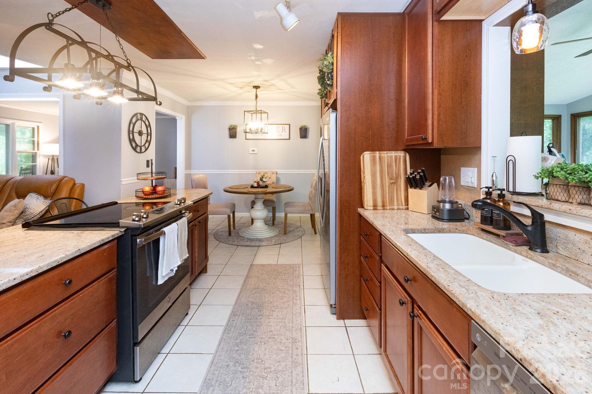 Kitchen-Dining Room - 936 Toxaway Drive, Hendersonville