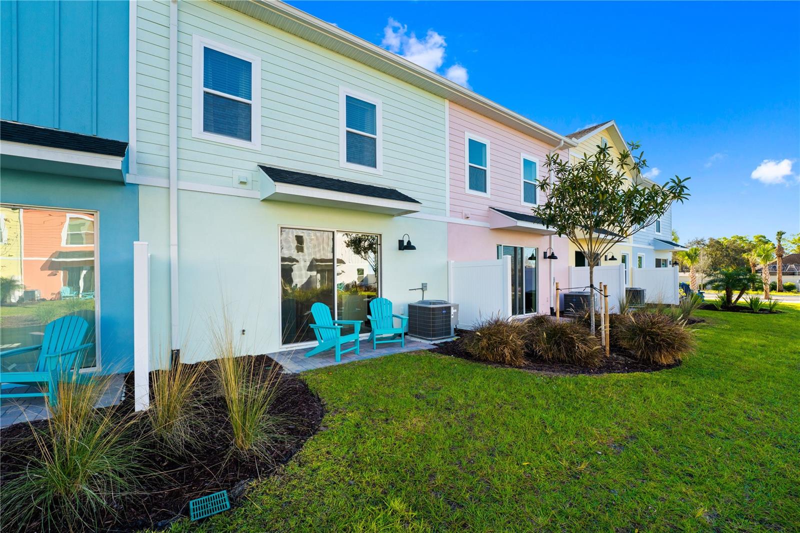 Townhouse at 8205 SURF ST, KISSIMMEE, photo 43 of 94