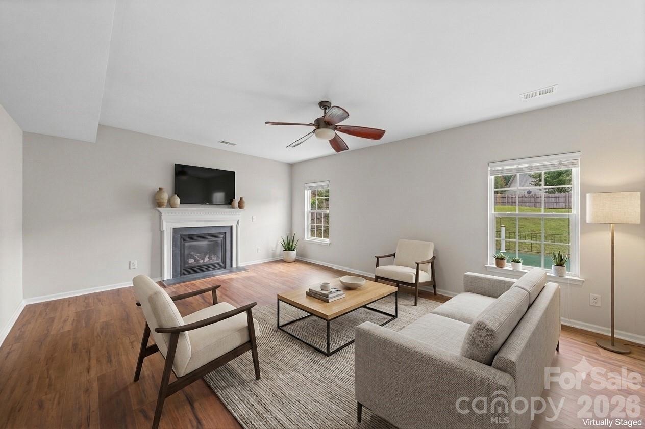 Single Family Residence at 3611 English Garden Drive, Gastonia, photo 4 of 22
