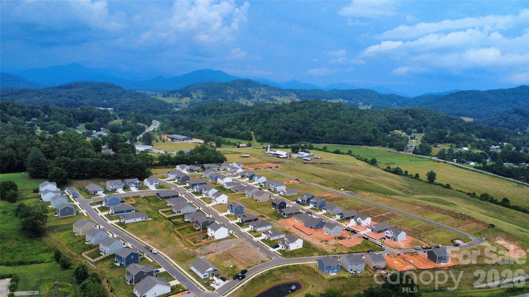 Community overview - 111 Ridgehaven Drive, Waynesville