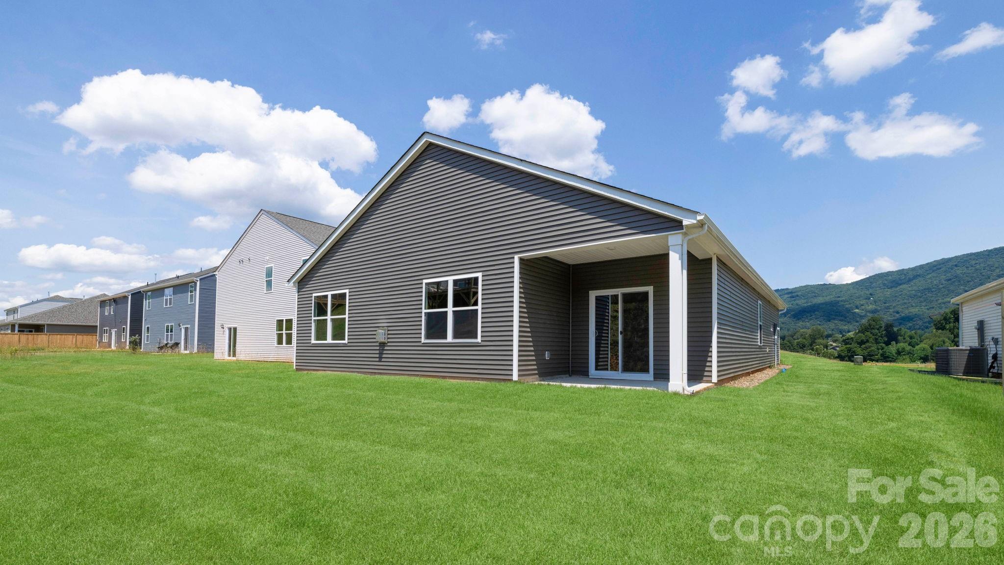 Single Family Residence at 111 Ridgehaven Drive, Waynesville, photo 32 of 33