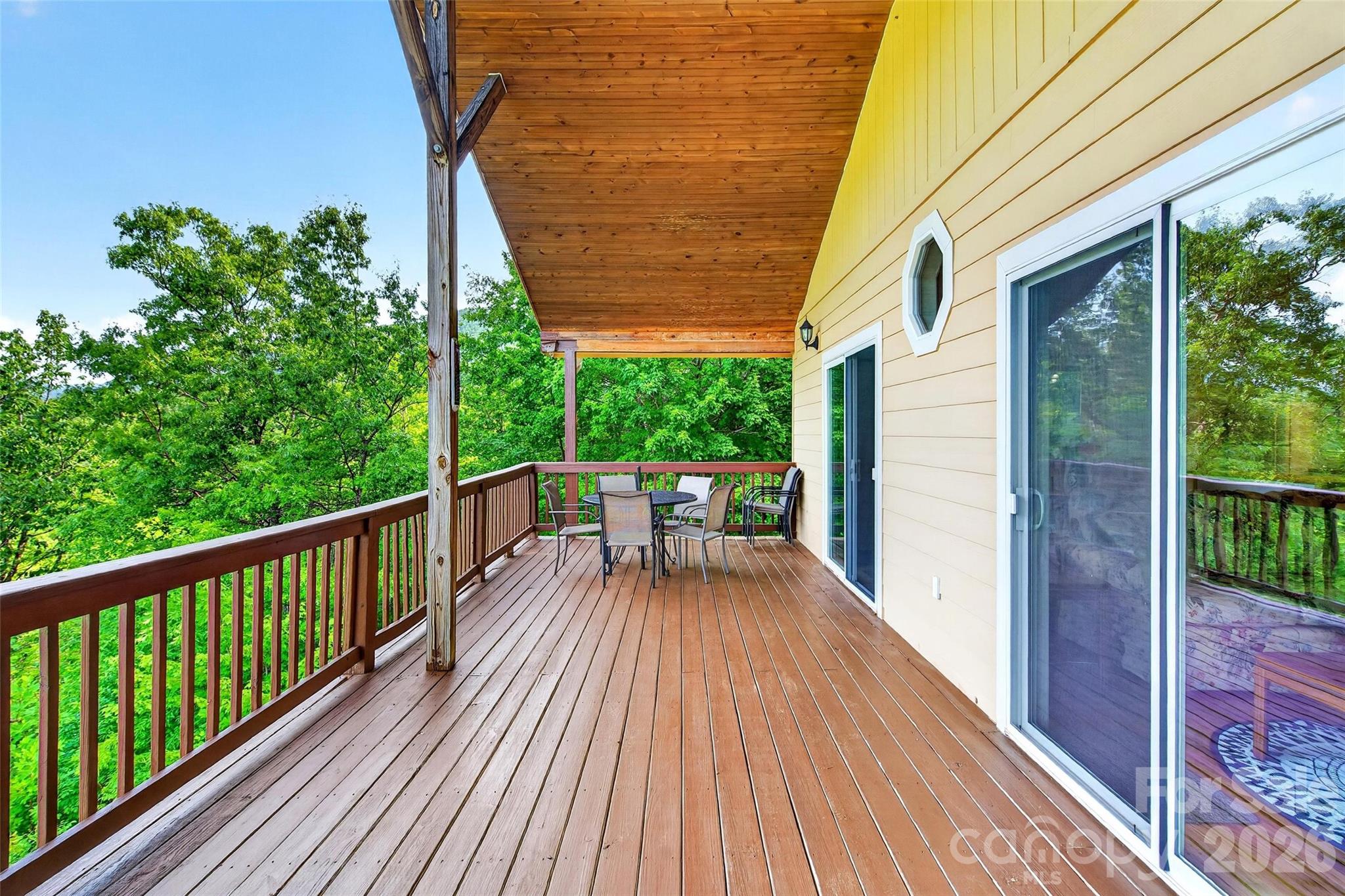 Single Family Residence at 40 E Valley View Drive, Marion, photo 6 of 29