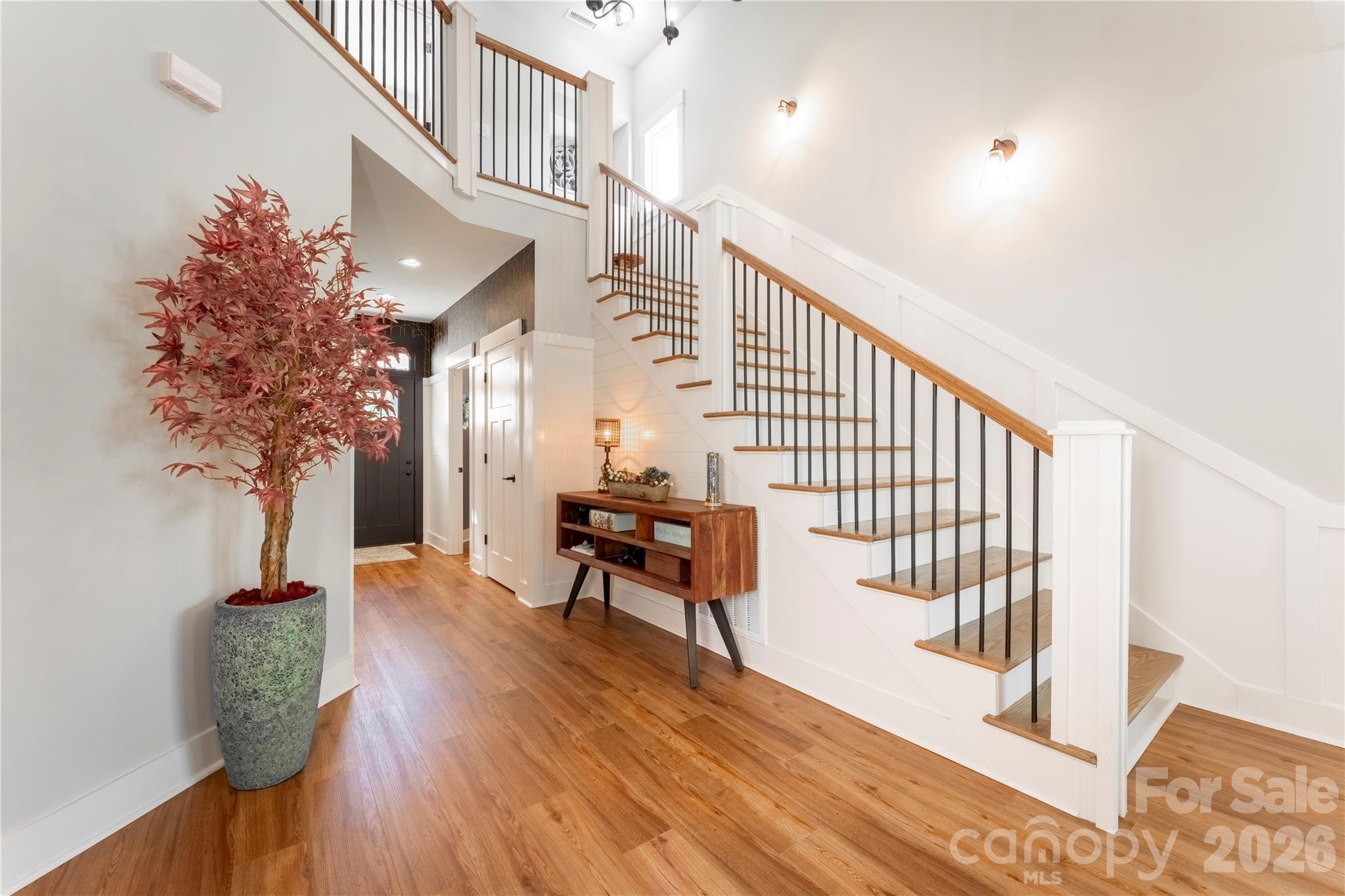Single Family Residence at 5019 Star Magnolia Court, Clover, photo 10 of 43