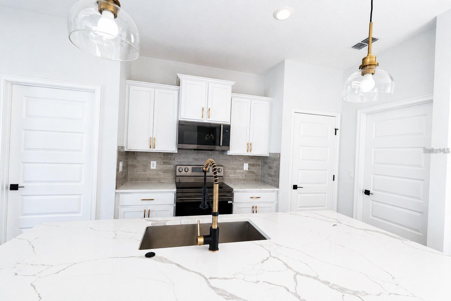 Single Family Residence at 14 POWDER HILL LN, PALM COAST, photo 17 of 51
